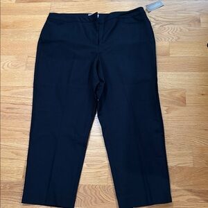 Chico's Black Fabulously Slimming slim leg crop Pants Sz 3/xl NWT
